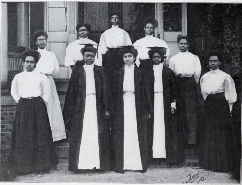 Graduates of Spelman Seminary, Class of 1908. Public domain, via Wikimedia Commons